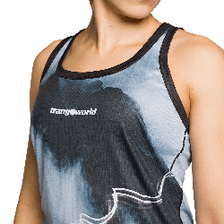 CAMISETA GAUBE - NEGRO | Oferta ahora