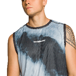 CAMISETA MERLES - NEGRO | Oferta ahora