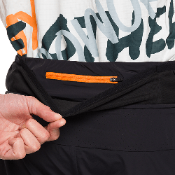 Pantalón Corto Grotte - Negro | Oferta ahora